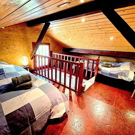 Maison Cosy Avec Terrasse A 15 Minutes De Lyon Et Wifi Rillieux-la-Pape Eksteriør billede