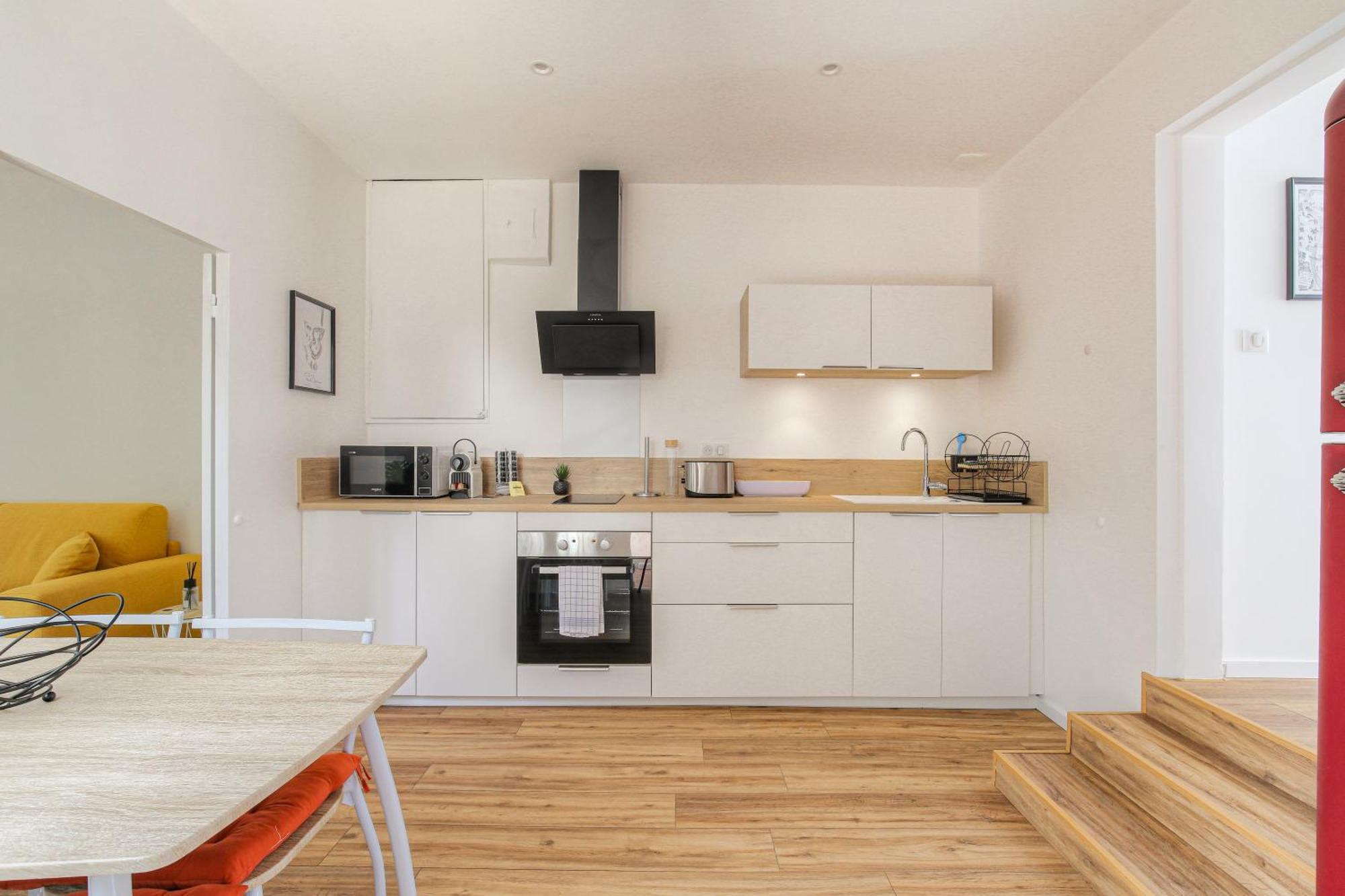 Maison Cosy Avec Terrasse A 15 Minutes De Lyon Et Wifi Rillieux-la-Pape Eksteriør billede