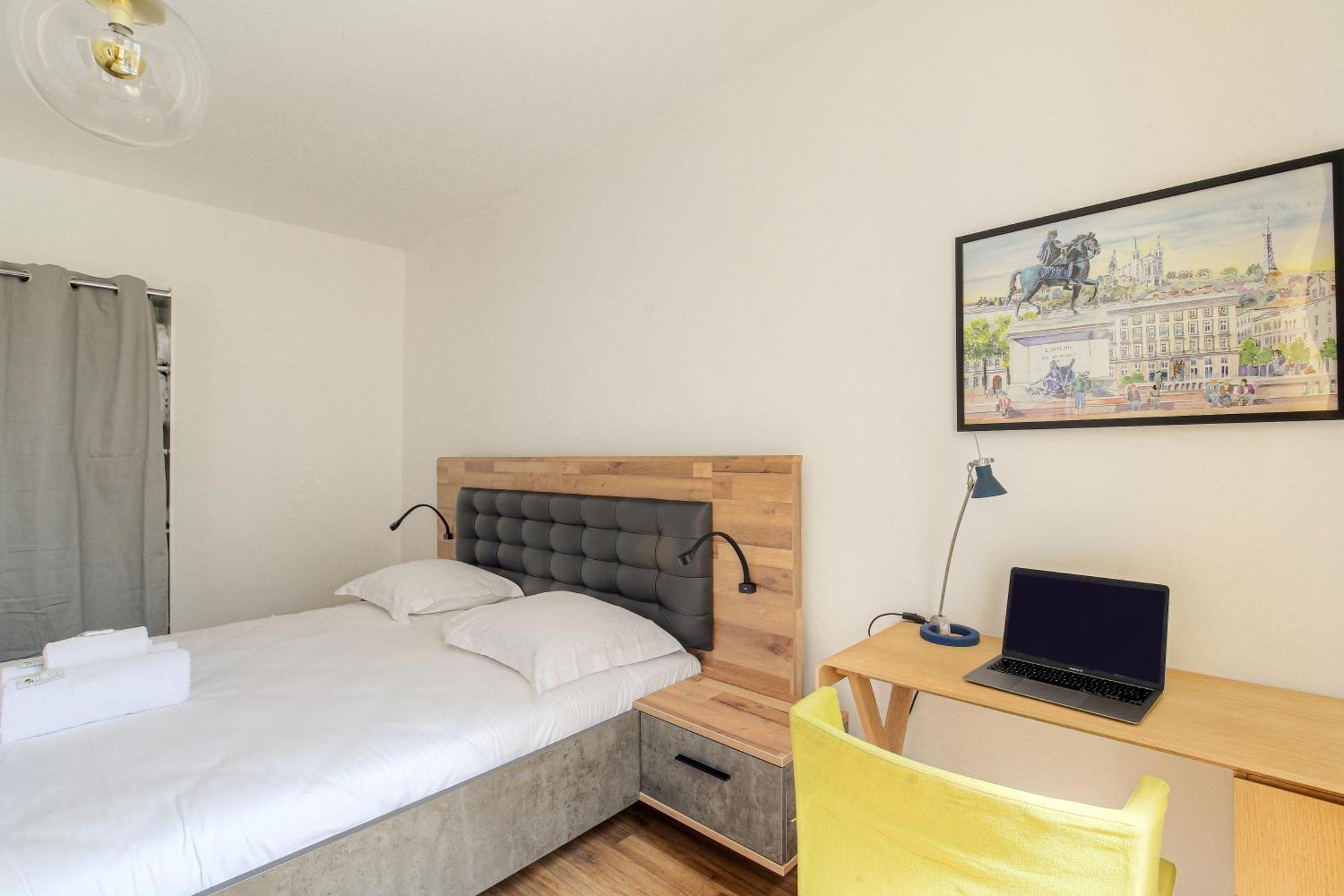 Maison Cosy Avec Terrasse A 15 Minutes De Lyon Et Wifi Rillieux-la-Pape Eksteriør billede